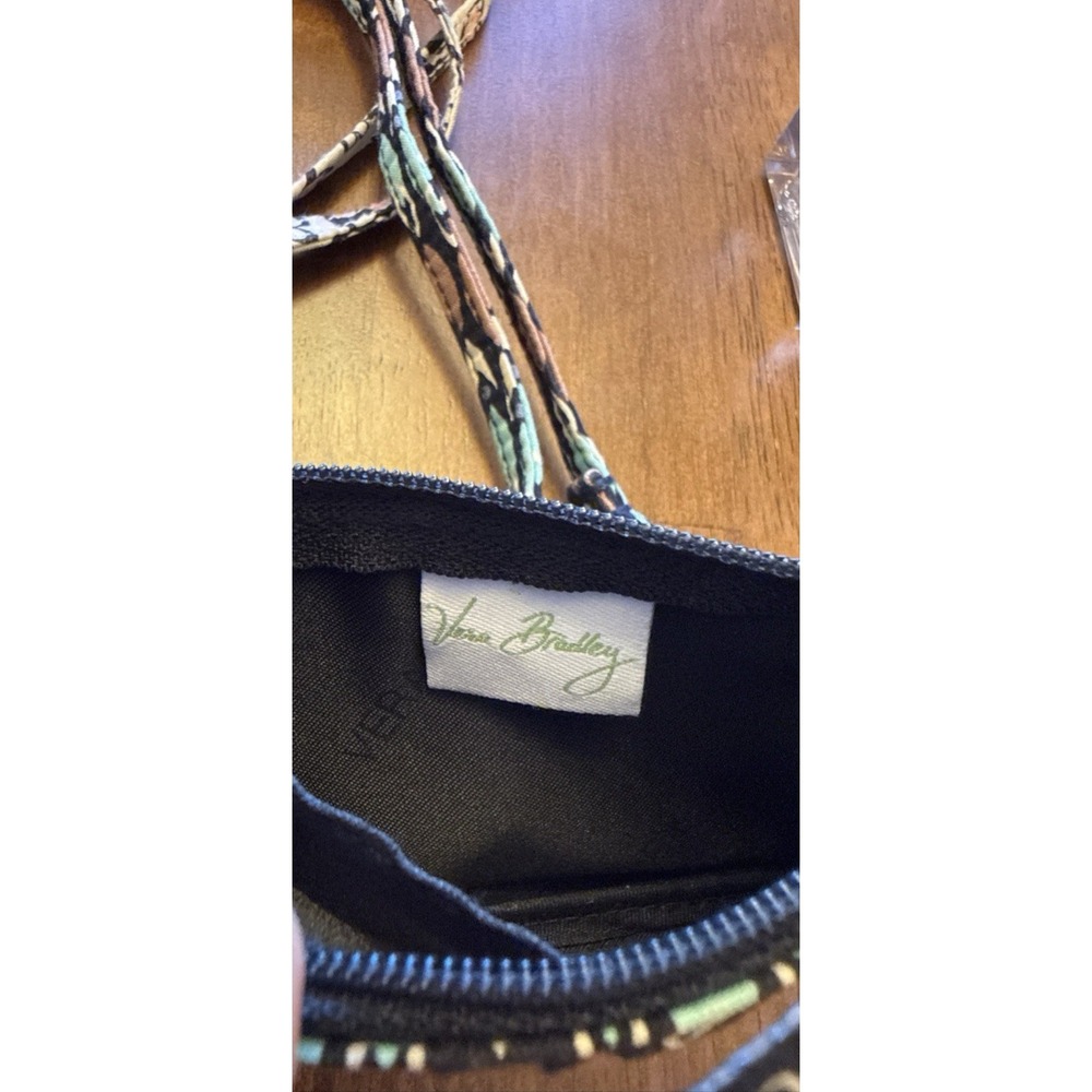 Vera Bradley Sierra Stream Zip ID card holder and lanyard-New without tags - Picture 5 of 5